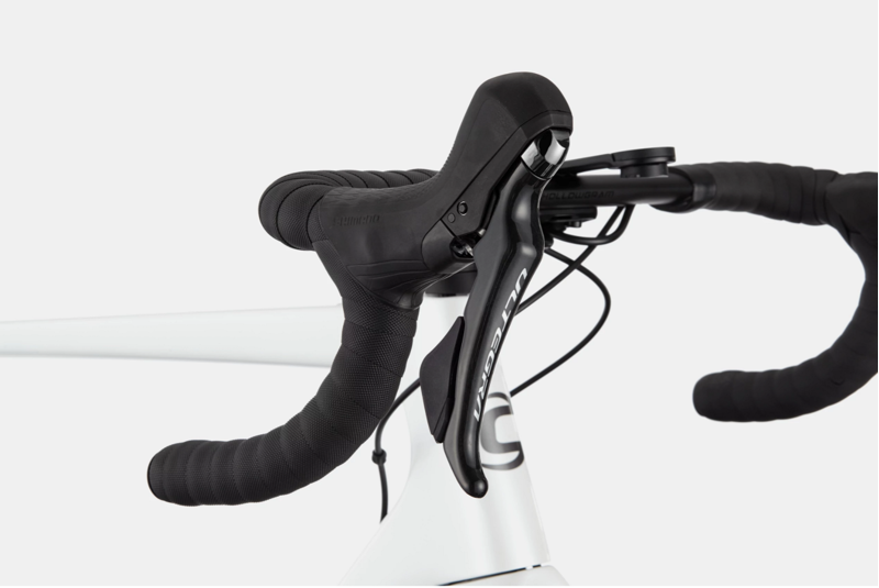 2022 Cannondale SuperSix Evo Carbon Disc Ultegra Road Bike - Cashmere-1